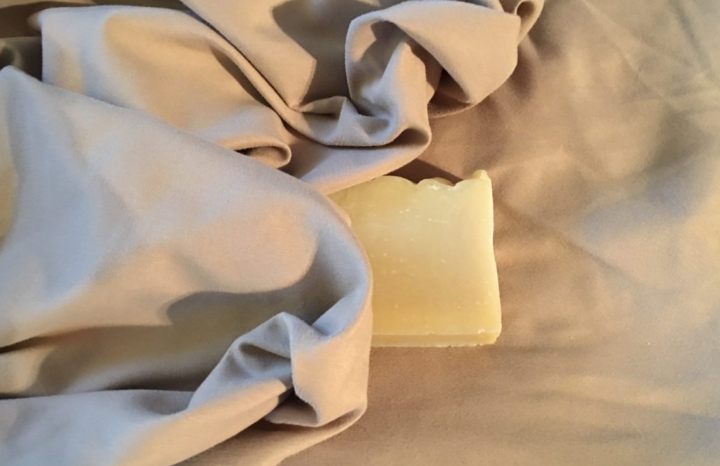 6 Benefits You Never Know about Put A Bar Of Soap Under Your Pillow? Health Tips & Tricks